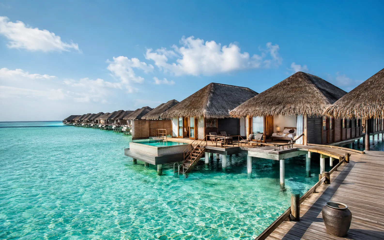 Maldives Romantic Escape – Beach Villa & Overwater Experience